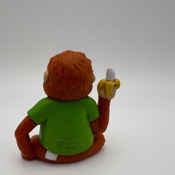 Bogey Orangutan Shirt Tales Hallmark Hanna-Barbera Figure 1981 (SKU: 377TO) - Picture 2 of 4
